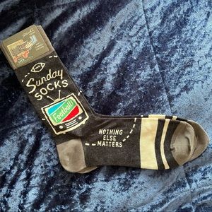 NWT Blue Q Sunday Docks